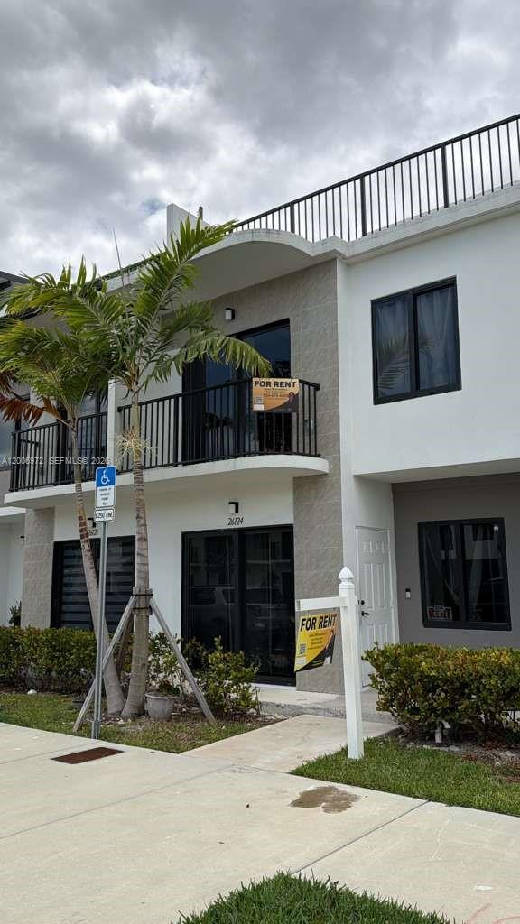 26124 Southwest 145th Court Homestead, FL 33032 - Photo 3 of 21 Photo 3