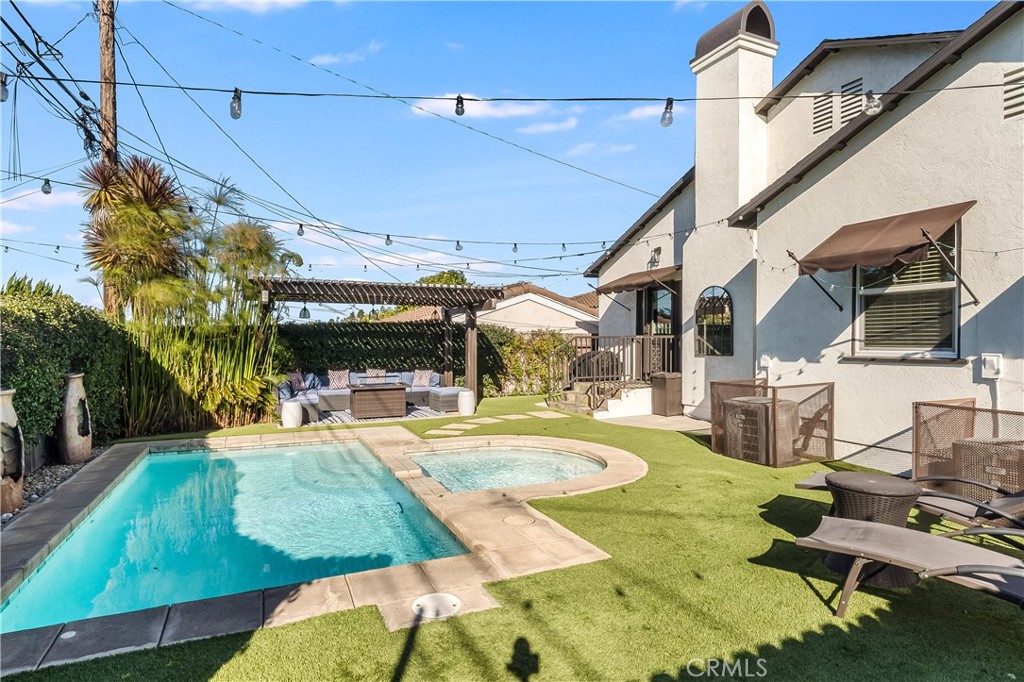 735 Ultimo Avenue Long Beach, CA 90804 - Photo 6 of 47