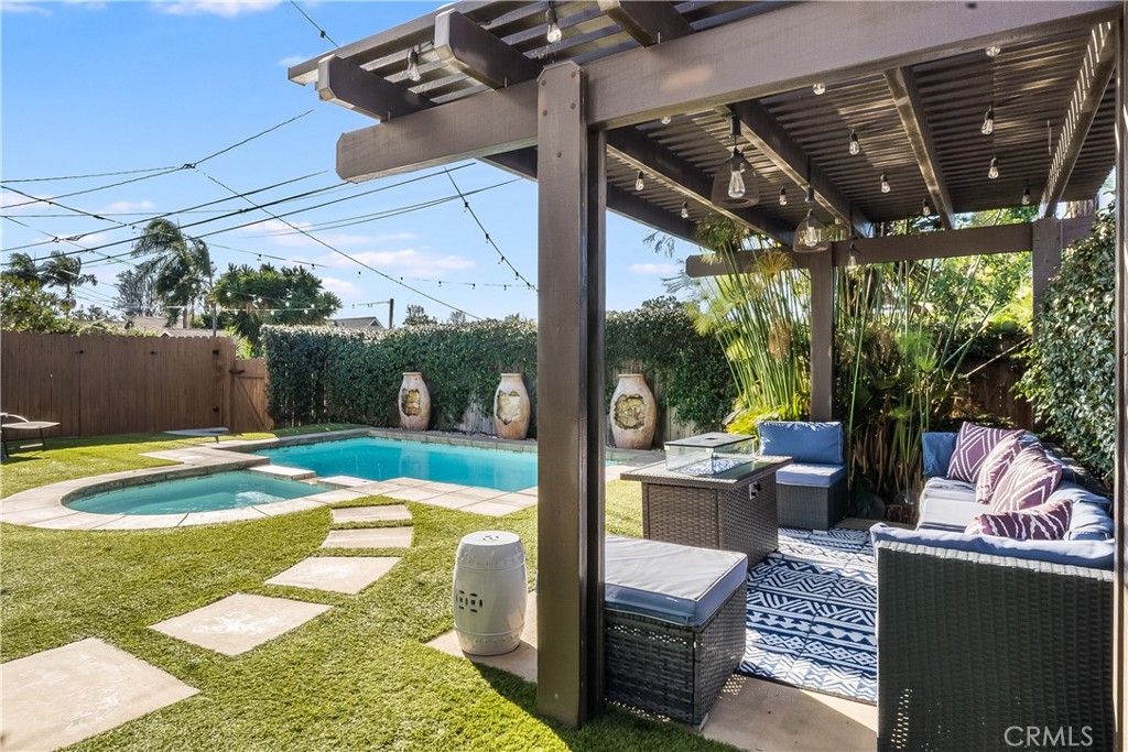 735 Ultimo Avenue Long Beach, CA 90804 - Photo 8 of 47