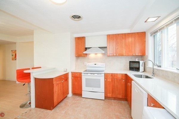 11 Ridgefield Drive Framingham, MA 01701 - Photo 8 of 28 Gallery Image 8