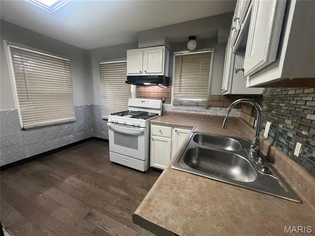 $85,000 | 8815 Kendale Drive, Bel-Ridge, MO 63121