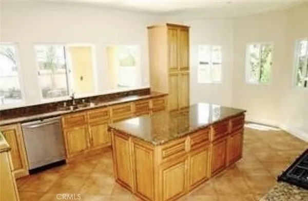 $7,000 | 507 Grove Place, Glendale, CA 91206