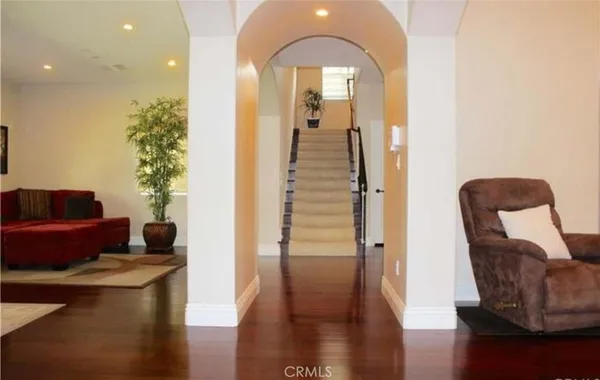 $7,000 | 507 Grove Place, Glendale, CA 91206