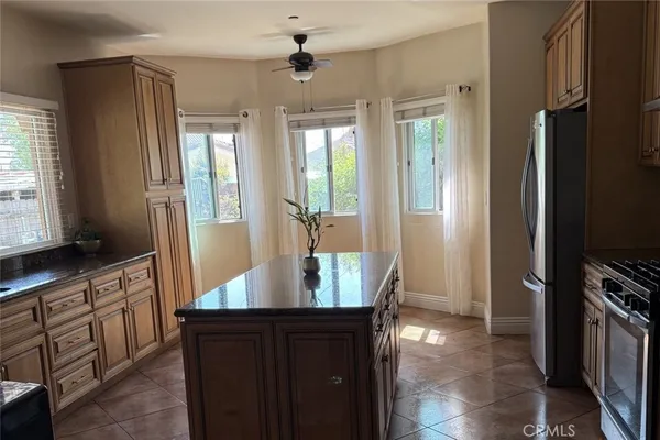 $7,000 | 507 Grove Place, Glendale, CA 91206