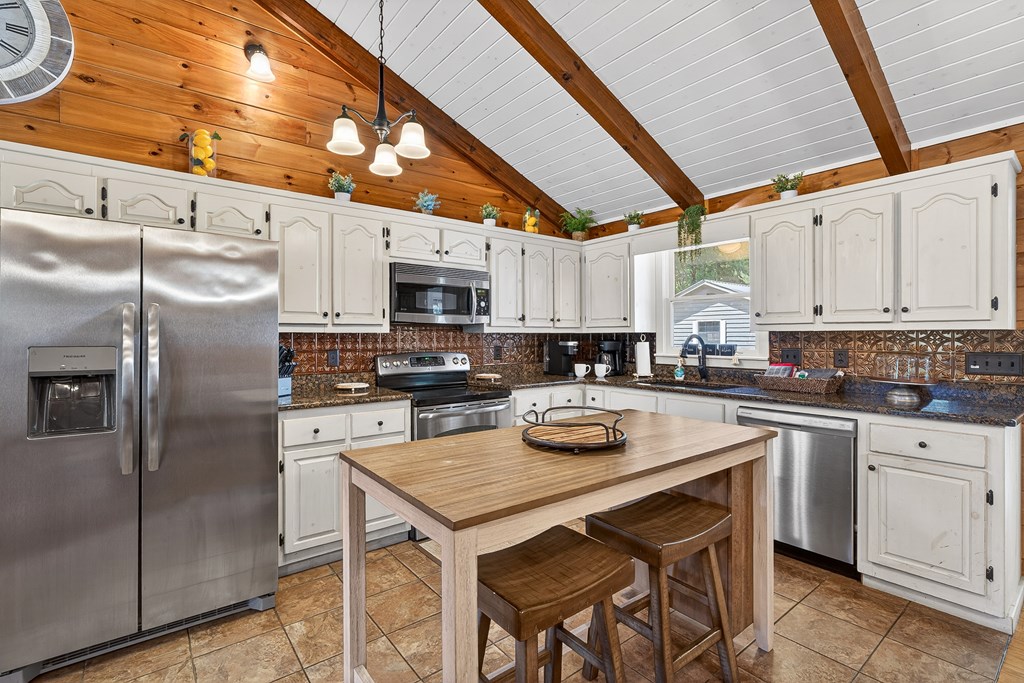 353 Sunrise Road Blue Ridge, GA 30513 - Photo 13 of 101