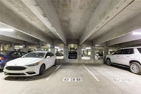 $1,900 | 3225 Turtle Creek Boulevard, Unit 332, Dallas, TX 75219