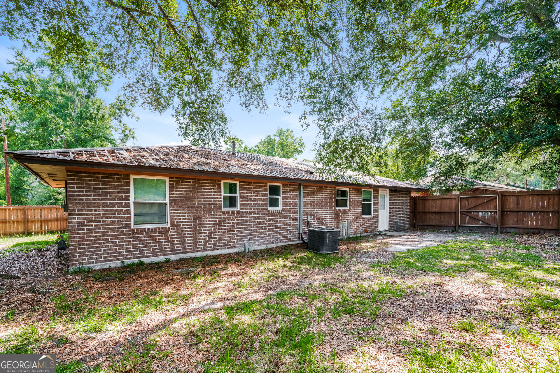 733 Sutton Street Jesup, GA 31545 - Photo 39 of 40