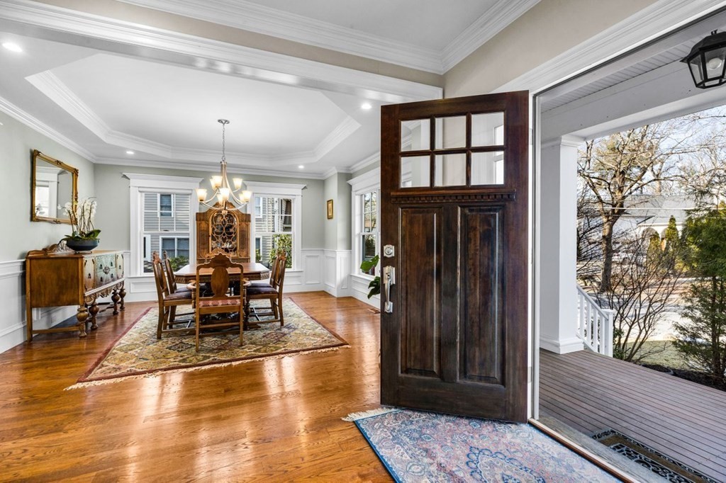 36 Newbrook Circle Newton, MA 02467 - Photo 4 of 29 a living room with furniture hardwood floor and a table