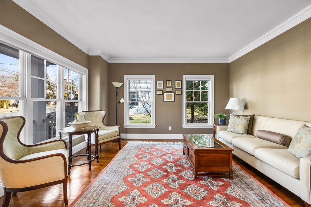 36 Newbrook Circle Newton, MA 02467 - Photo 5 of 29 a living room with furniture and a window