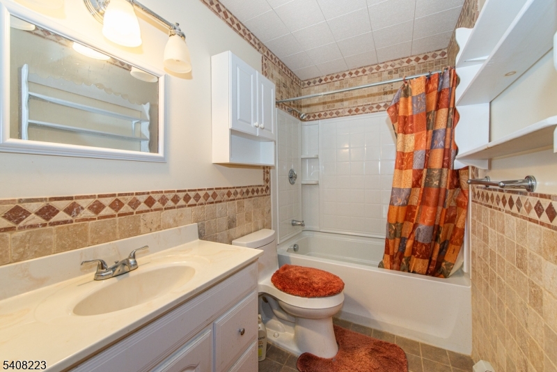 643 County Road 517 Vernon, NJ 07461 - Photo 18 of 26