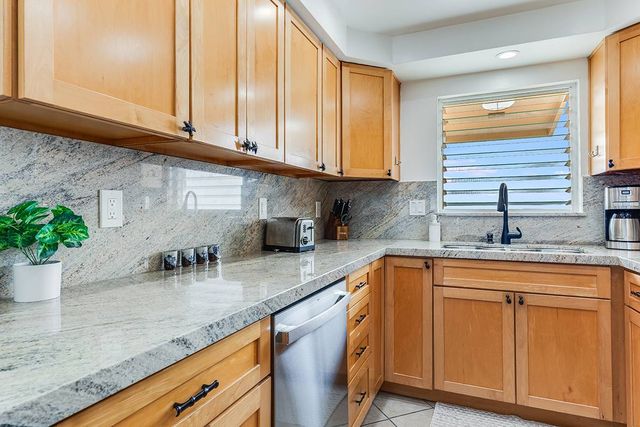 $1,145,000 | 78-6800 Alii Drive, Unit 183, Kailua-Kona, HI 96740