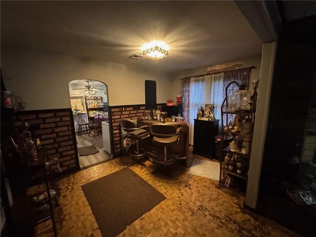 918 Perry Street Gretna, LA 70053 - Photo 10 of 17