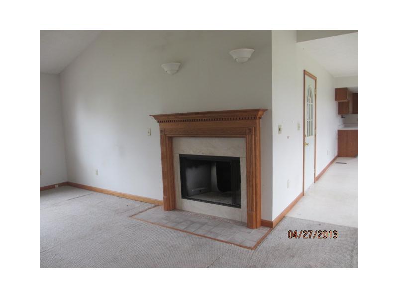 6594 Colfax Manson Road Colfax, IN 46035 - Photo 11 of 18 Gallery Image 11