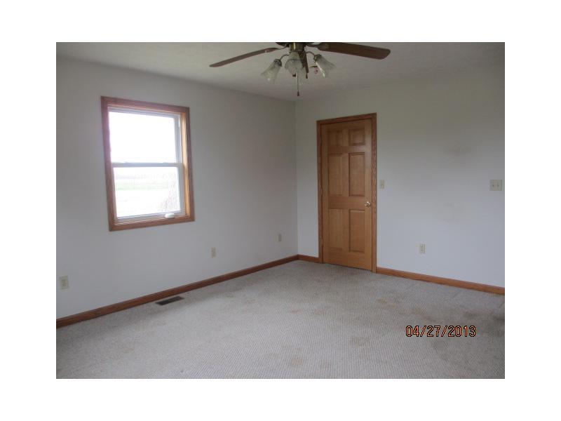 6594 Colfax Manson Road Colfax, IN 46035 - Photo 14 of 18 Gallery Image 14