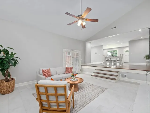 $339,900 | 7623 Hillandale Road, North Charleston, SC 29420