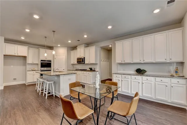 $2,500 | 2017 Yvette Way, Braselton, GA 30517