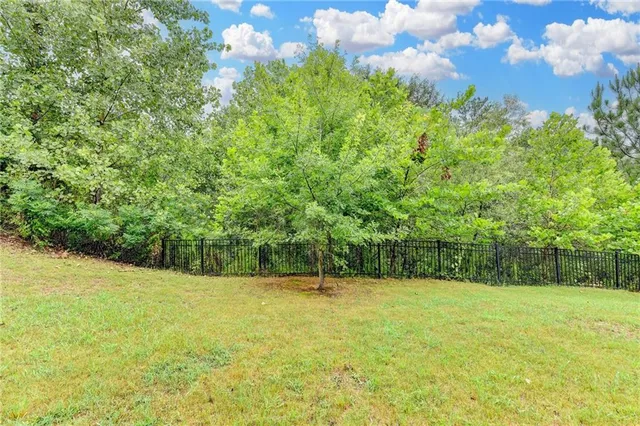 $2,500 | 2017 Yvette Way, Braselton, GA 30517