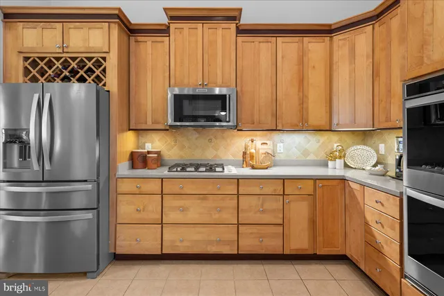 $1,100,000 | 126 East Buckingham Drive, Rehoboth Beach, DE 19971