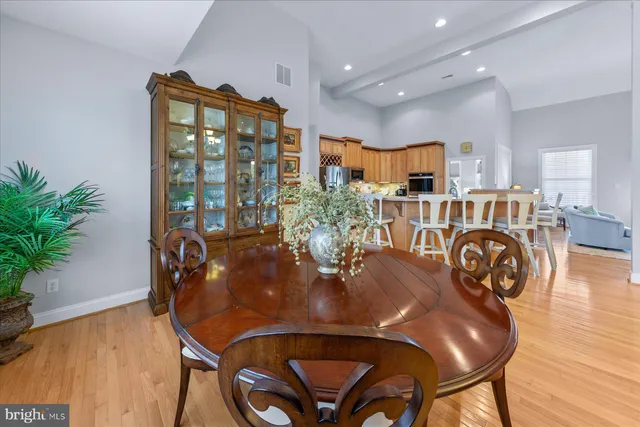 $1,100,000 | 126 East Buckingham Drive, Rehoboth Beach, DE 19971