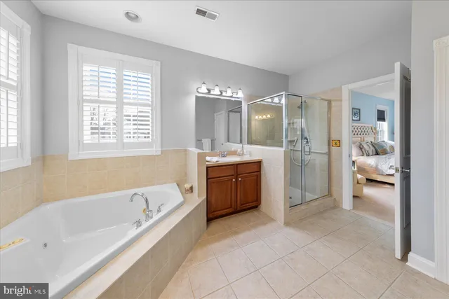 $1,100,000 | 126 East Buckingham Drive, Rehoboth Beach, DE 19971