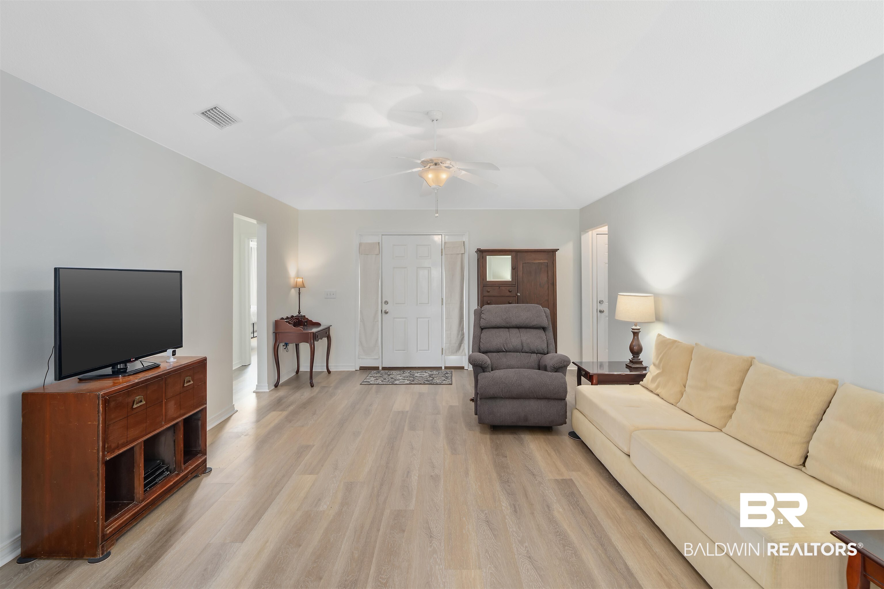 21688 Shadowbrook Street Robertsdale, AL 36567 - Photo 5 of 23
