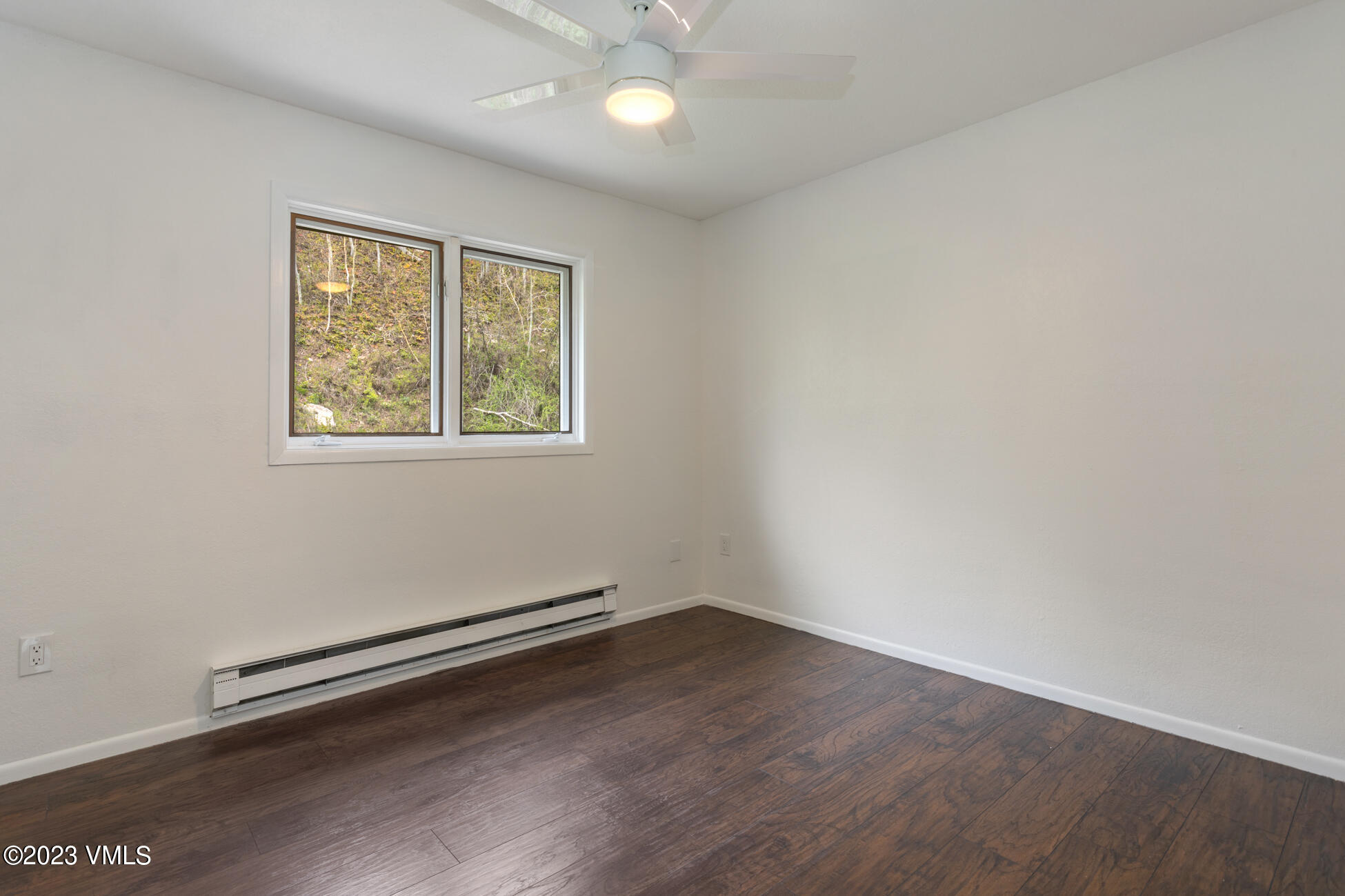 3910 Fall Line Drive, Unit 19 Vail, CO 81657 - Photo 21 of 40 an empty room with a window