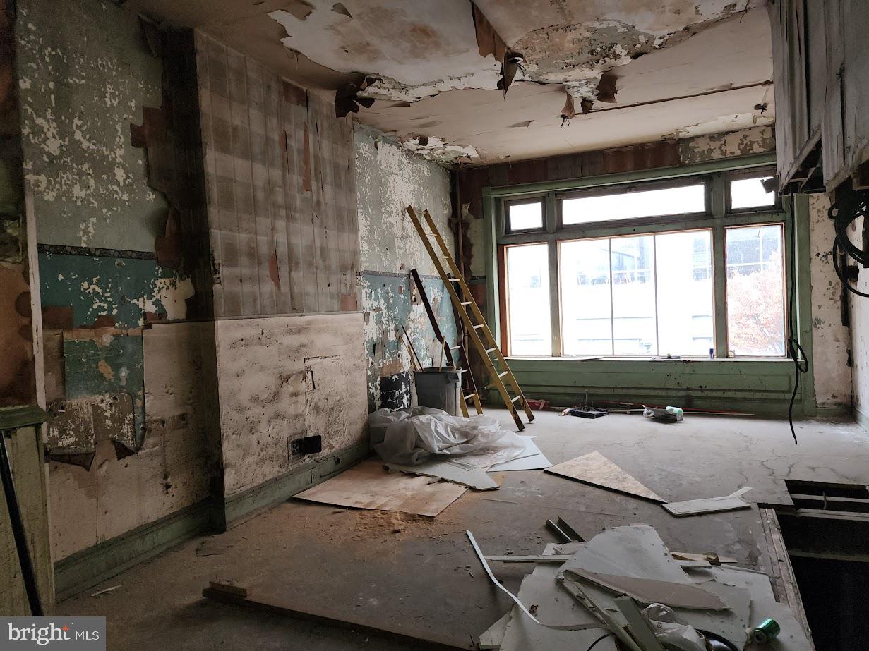 9 East State Street Trenton, NJ 08608 - Photo 26 of 29