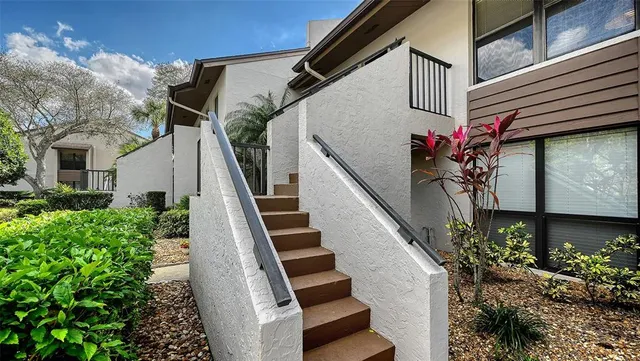 $269,900 | 2937 Taywood Meadows, Unit 32, Sarasota, FL 34235