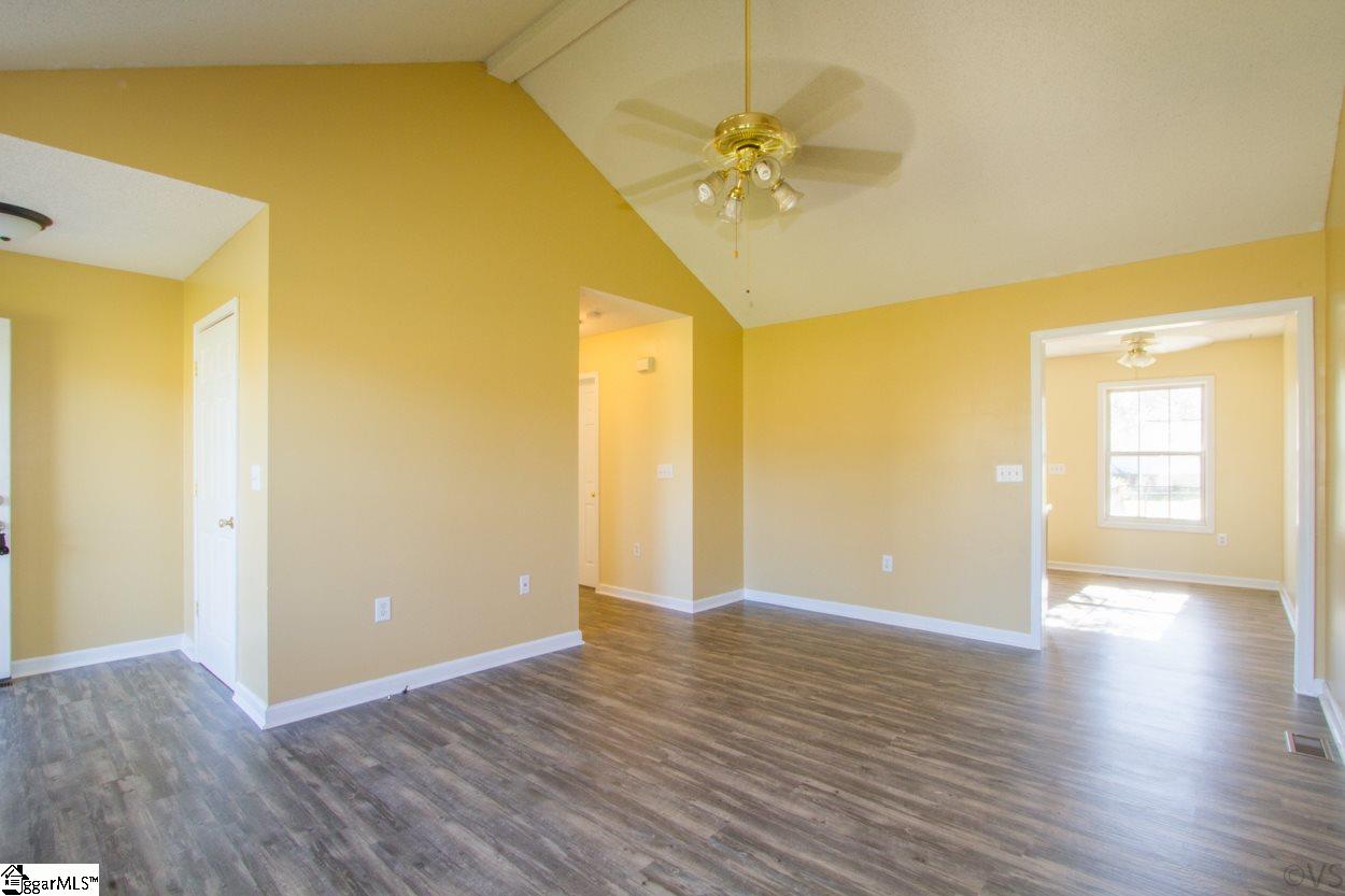 194 Sheriff Mill Road Easley, SC 29642 - Photo 4 of 27 Gallery Image 4