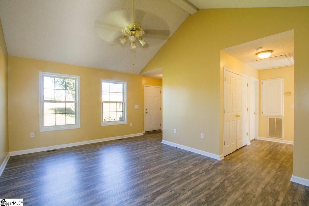 194 Sheriff Mill Road Easley, SC 29642 - Photo 5 of 27 Gallery Image 5