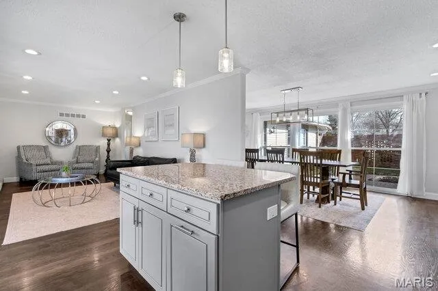 $499,900 | Undisclosed Address, Ballwin, MO 63011