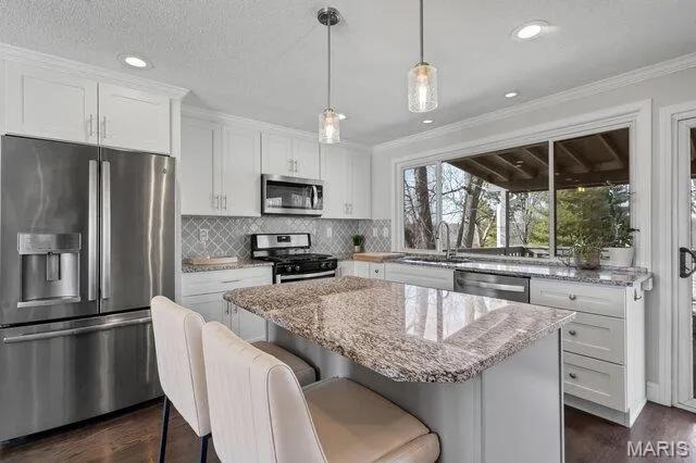 $499,900 | Undisclosed Address, Ballwin, MO 63011