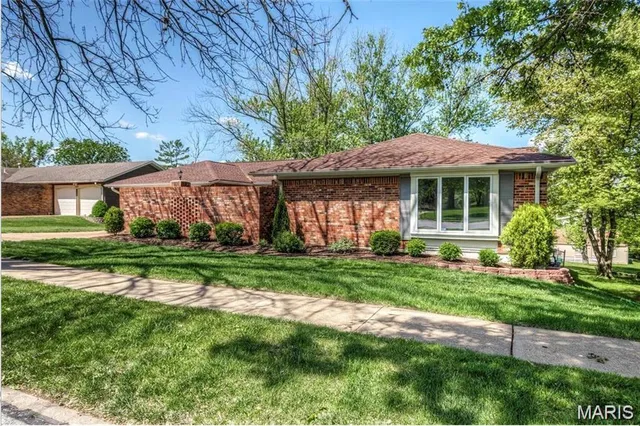 $499,900 | Undisclosed Address, Ballwin, MO 63011