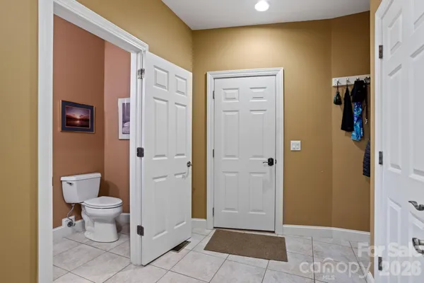 $1,495,000 | 175 Overlook Drive, Flat Rock, NC 28731