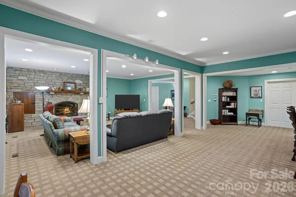 $1,495,000 | 175 Overlook Drive, Flat Rock, NC 28731