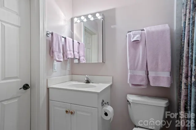 $1,660,000 | 175 Overlook Drive, Flat Rock, NC 28731