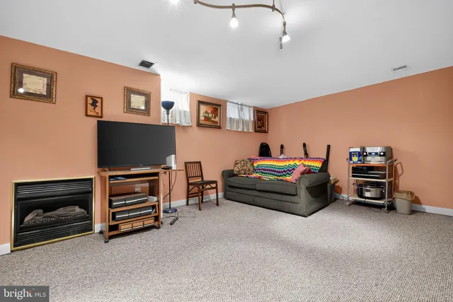 $360,000 | 3526 Fitler Street, Philadelphia, PA 19114