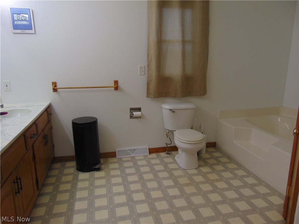 2626 Antioch Road Perry, OH 44081 - Photo 7 of 19
