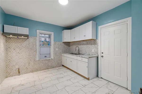 $199,900 | 507 Glenwood Avenue, Buffalo, NY 14208