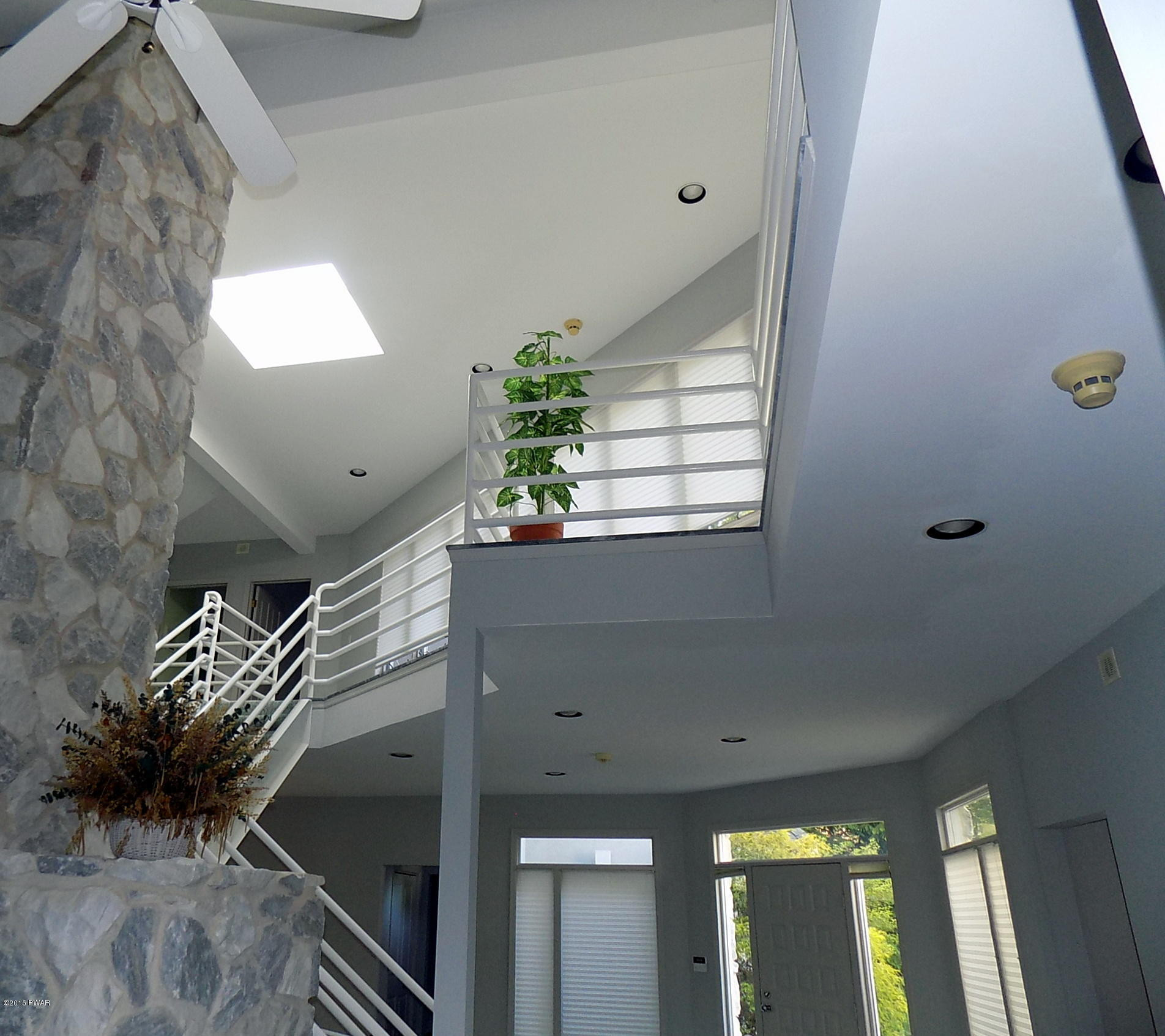 111 Birch Ledge Road Canadensis, PA 18325 - Photo 9 of 69 Gallery Image 9
