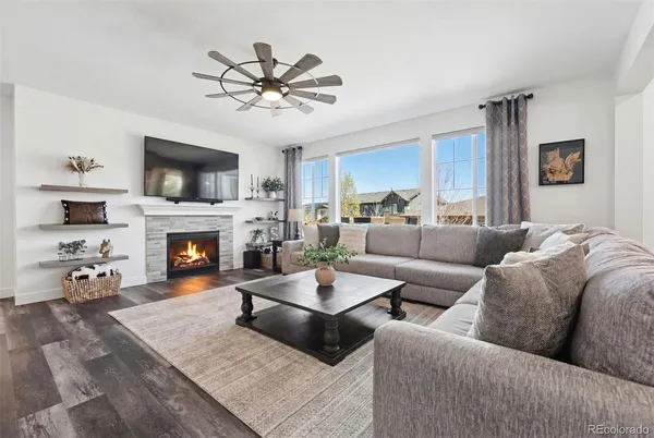 $975,000 | 25171 East Nova Place, Aurora, CO 80016