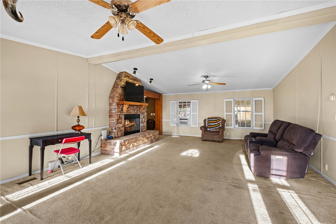 10637 Bobb Kidd Lake Road Prairie Grove, AR 72753 - Photo 6 of 41 Gallery Image 6