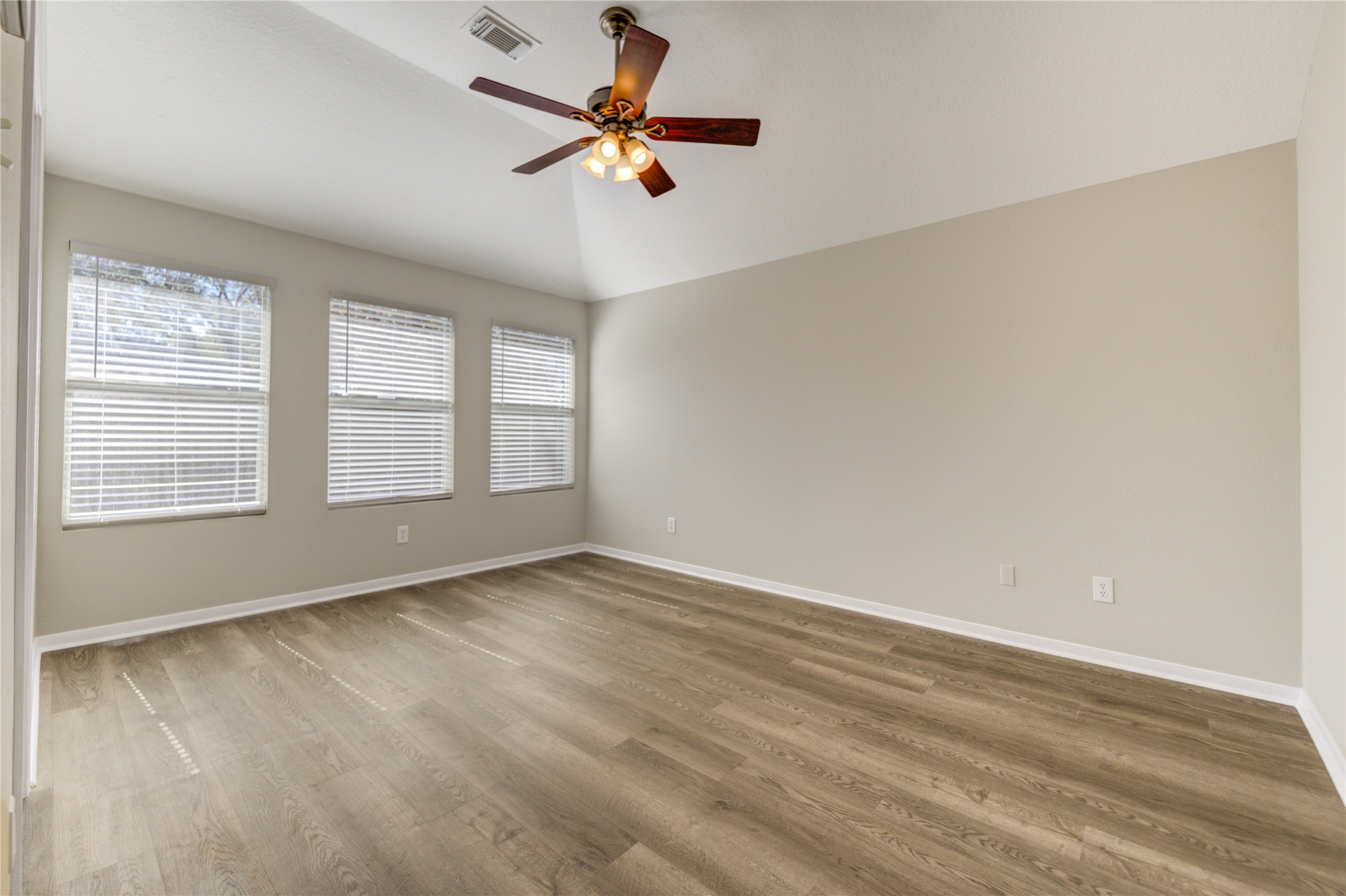 19427 Harvest Stream Way Houston, TX 77084 - Photo 26 of 38 a view of an empty room with a window