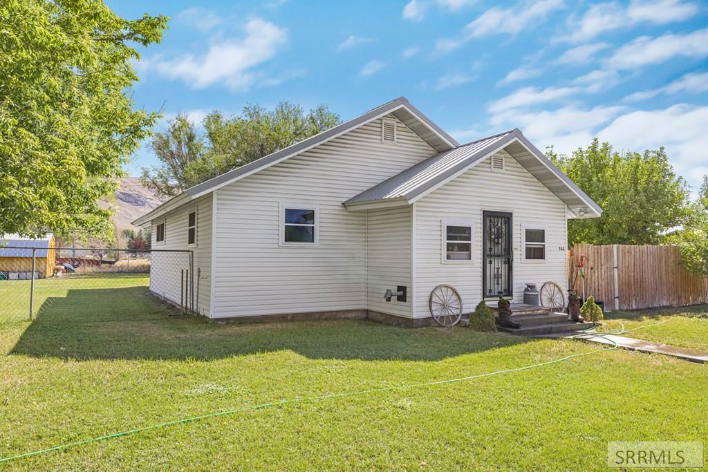 366 North Water Street Arco, ID 83213 - Photo 2 of 47