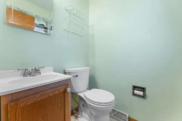 $449,900 | W287-n6615 Hibritten Way, Merton, WI 53029