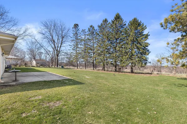 $449,900 | W287-n6615 Hibritten Way, Merton, WI 53029