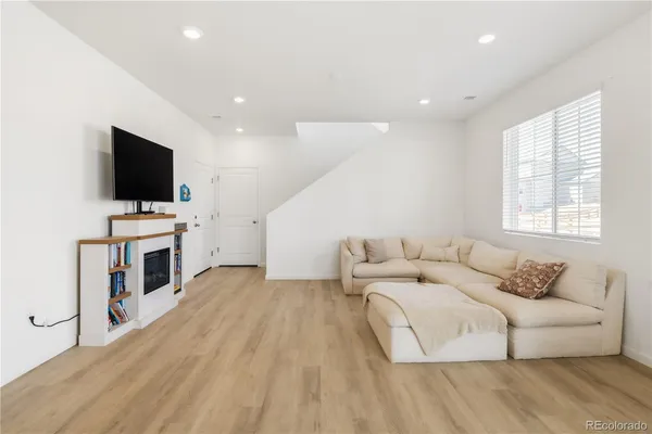 $625,000 | 7193 East 126th Avenue, Thornton, CO 80602