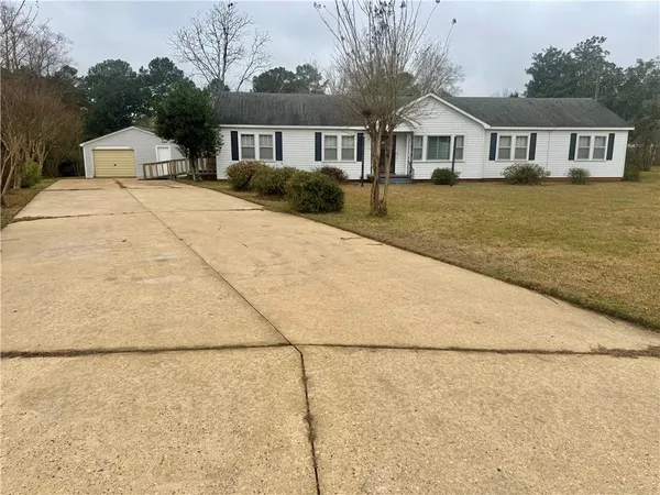 $230,000 | 6305 Shreveport Highway, Pineville, LA 71360