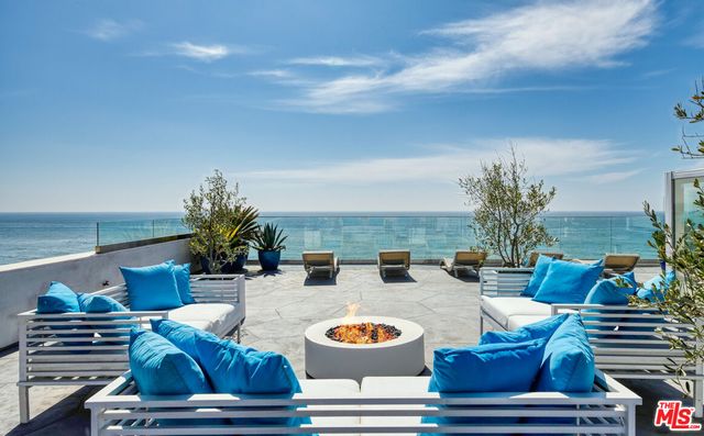 a view of a terrace view