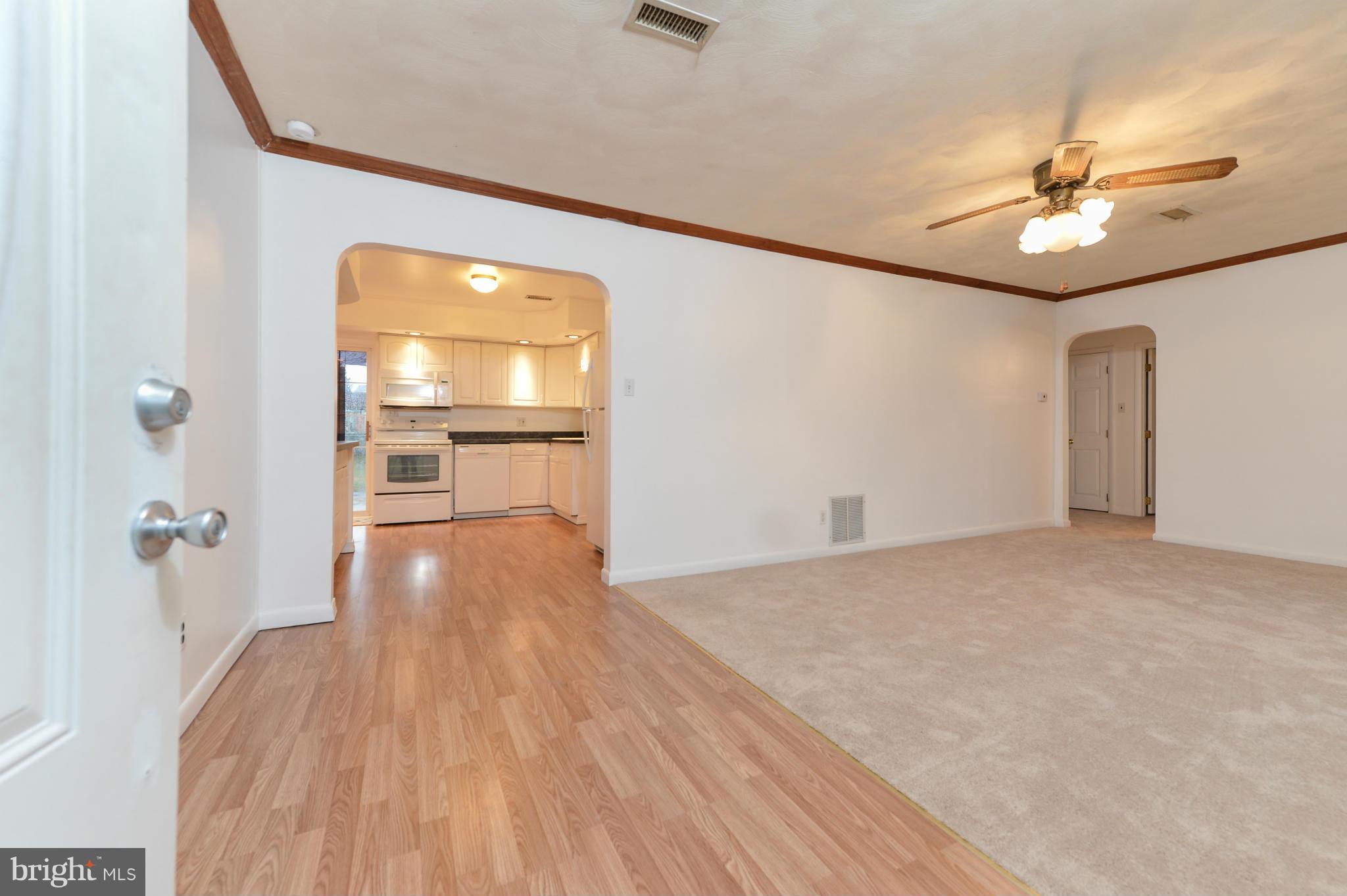 1 Kent Road Elkton, MD 21921 - Photo 2 of 20 Entrance--shows new flooring and new carpet